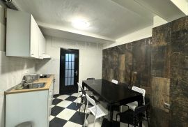 STAN, ZAKUP ZA RADNIKE, ZAGREB, DONJI GRAD, KVATRIĆ, 85 m2, Donji Grad, Appartment