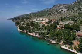 Starigrad Paklenica - luksuzna vila s bazenom, otvoren pogled more! 780000€, Starigrad, Σπίτι