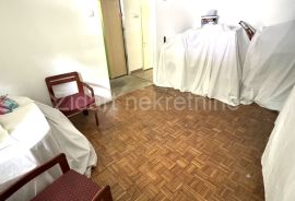 Zemun, Novi grad, stan 29m2, odmah useljiv, Zemun, Appartamento