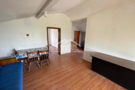 Zemun - Batajnica - 150m2 + 6ari ID#20665, Zemun, بيت