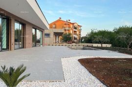 Kuća Prodaje se prelijepa nova vila sa bazenom u okolici Labina, Labin, Σπίτι