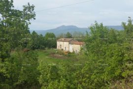 Građevinsko zemljište Istarsko imanje sa pogledom na Učku u Kršanu, Kršan, أرض