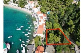 Građevinsko zemljište prvi red do mora, Omiš, Land