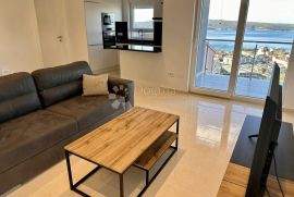 PENTHOUSE Crikvenica sa terasom od 90m2, Crikvenica, Apartamento