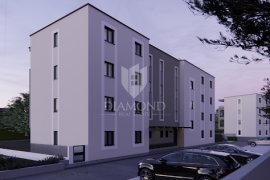 PRILIKA! Poreč, okolica, dvosoban stan na trećem katu i pogledom na more, Poreč, Apartamento