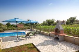 Kuća za odmor sa bazenom, Kaštelir, Istra, Kaštelir-Labinci, بيت