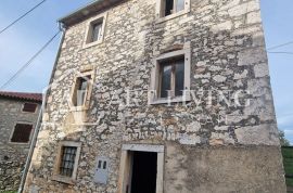 Istra, Novigrad, okolica - autohtona kamena istarska kuća za renovaciju, Novigrad, Casa