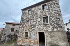 Istra, Novigrad, okolica - autohtona kamena istarska kuća za renovaciju, Novigrad, Дом