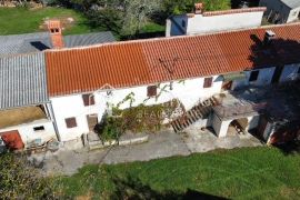 Žminj - okolica, autohtono istarsko imanje u središtu Istre, Žminj, House