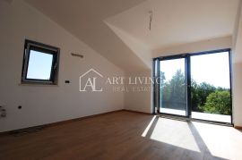 Poreč - okolica, stan u novogradnji na mirnoj lokaciji okružen prirodom, Poreč, Appartment