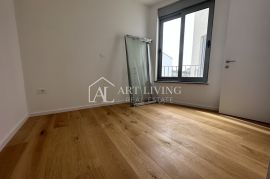 Umag-okolica, Atraktivan dvoetažni stan s pogledom na more, Umag, Apartamento