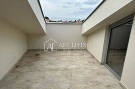 Umag-okolica, Atraktivan dvoetažni stan s pogledom na more, Umag, Appartment