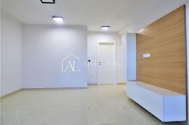 Poreč-okolica, atraktivan dvosoban stan na 1.katu, Poreč, Appartment