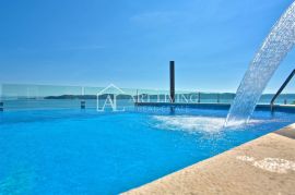 Umag-okolica, luksuzna vila sa bazenom i privatnom plažom, Umag, Maison