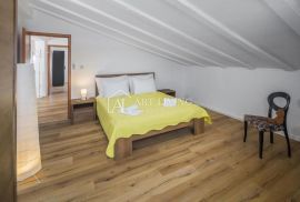 Poreč-okolica, Samostojeća prostrana kuća 320 m2,s bazenom, Poreč, Haus