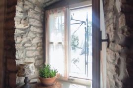 ISTRA, BARBAN Simpatična kamena kuća idealna za par!, Barban, Famiglia
