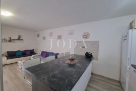 Crikvenica,stan sa prekrasnim pogledom, Crikvenica, Apartamento