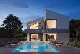 Medulin okolica - Nevjerojatna moderna vila s bazenom, Ližnjan, Maison