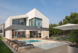 Medulin okolica - Nevjerojatna moderna vila s bazenom, Ližnjan, Casa