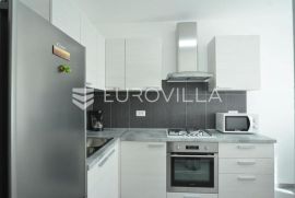 Istra, Rovinj, najam stana na 1. katu s jednom spavaćom sobom od 1.10., Rovinj, Appartement