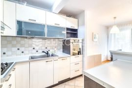 Zagreb, Vrbani 3, funkcionalan trosobni stan NKP 78m2, Zagreb, Appartment