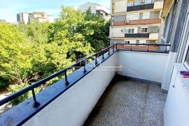 Vračar - Kalenić, 37m2+T, odlična lokacija ID#1398, Vračar, Apartamento