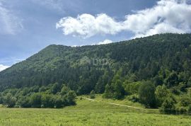 LIKA, ČOVIĆI - Građevinsko zemljište na 100m od Gacke, Otočac, Γη