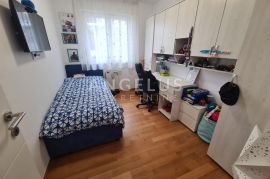 Zagrebm, Stenjevec - Lijep 4-sobni  stan sa vrtom i garažom, Stenjevec, Flat