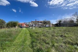 Lijepo građevinsko zemljište, Marčana, Land