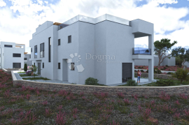 PENTHOUSE U NOVOGRADNJI SA KROVNOM TERASOM, Vodice, Appartamento