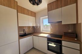 Moderan apartman na odličnoj lokaciji - Malinska, Malinska-Dubašnica, Kвартира