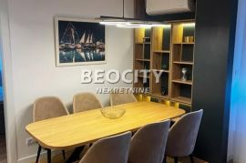 Novi Beograd, Blok 45,  (TC Enjub)-Jurija Gagarina, 3.0, 76m2 Lux stan, Novi Beograd, Flat