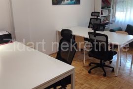 Blok 45, stan ua poslovni prostor, 2.0, 59m2, L, namešten, Novi Beograd, Apartamento