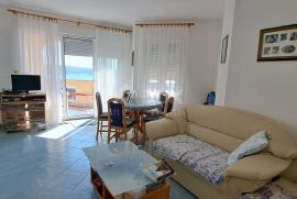 CRIKVENICA - lijepi dvosobni stan s pogledom na more, Crikvenica, Apartamento