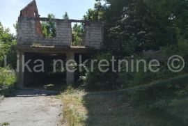 GOSPIĆ- Bilajska ul., kuća visokoprizemnica, dvorišna zgrada, Gospić, Casa