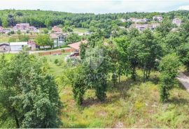 Istra,Motovun- okolica, zemljište s građevinskom dozvolom !, Motovun, Zemljište