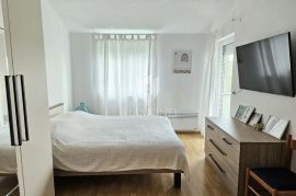 Izuzetan stan nadomak centra grada Poreča!, Poreč, Appartement