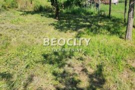 Barajevo, Guncati, Slobodana Penezića Krcuna, 60a, Barajevo, Land