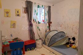 Stan na odličnoj lokaciji u centru Zemuna, Zemun, Apartamento