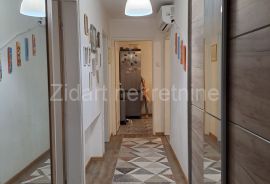 Stan na odličnoj lokaciji u centru Zemuna, Zemun, Flat