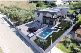 ISTRA, MEDULIN - Moderna duplex kuća sa bazenom!, Medulin, Famiglia