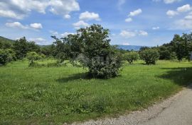 ISTRA, PIĆAN - Građevinsko zemljište s predivnim pogledom na Učku, Pićan, Земля