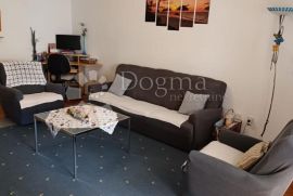 ZADAR - BILI BRIG - VELIKI STAN S TRI SPAVAĆE SOBE, Zadar, Apartamento