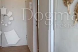 Donja Vežica 36.23m2 1skl kompletno adaptiran i namješten, Rijeka, Kвартира