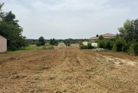 ISTRA,MARČANA - Građevinsko zemljište u centru naselja, Marčana, Terreno