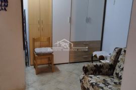 Stan sa dvorištem na Čuburi ID#1399, Vračar, Appartement