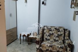 Stan sa dvorištem na Čuburi ID#1399, Vračar, Apartamento