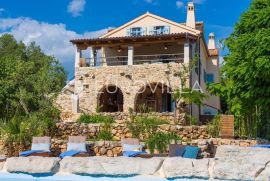 Otok Krk, Malinska, Sveti Vid, prekrasna mediteranska vila s bazenom, Malinska-Dubašnica, Haus