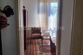 Petlovo brdo, 70m2, 1/5, C.G., 2.0, uknjiženo, Rakovica, Appartment