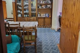 Petlovo brdo, 70m2, 1/5, C.G., 2.0, uknjiženo, Rakovica, Appartement